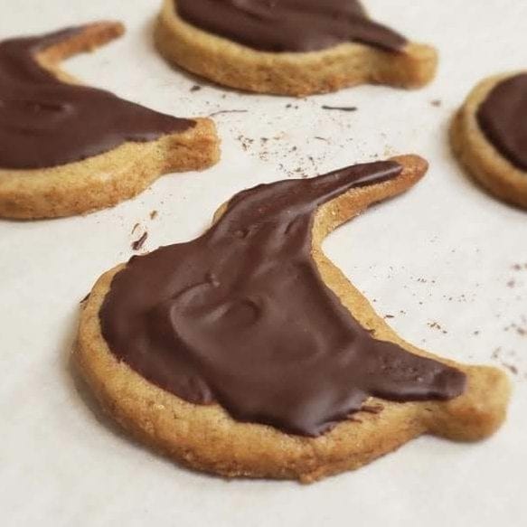 kiwi cookies chocolate glaze